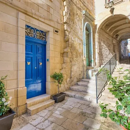 Valley View - Private With Balcony By Sf Homes R5