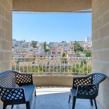 Valley View - Private With Balcony By Sf Homes R5 Apartment