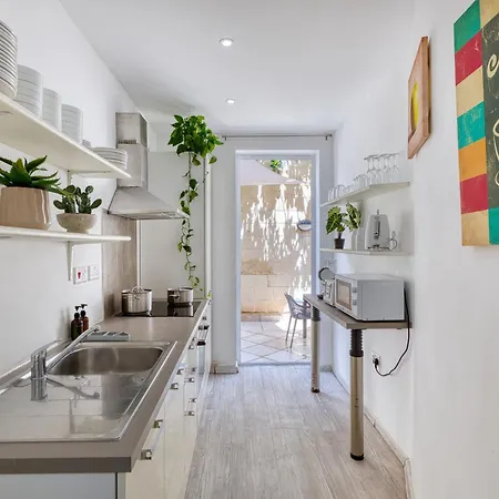 Apartment Valley View - Private With Balcony By Sf Homes R5