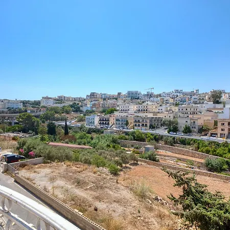 Valley View - Private With Balcony By Sf Homes R5 Apartment