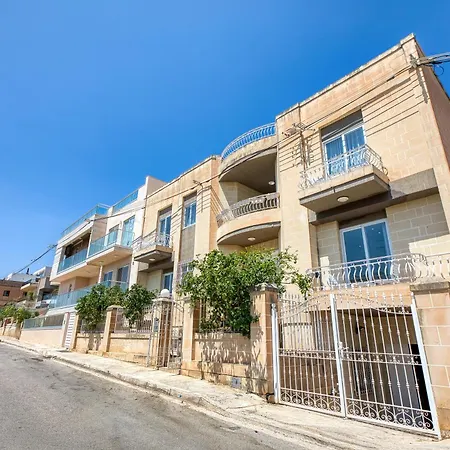 Valley View - Private With Balcony By Sf Homes R5 Apartment *